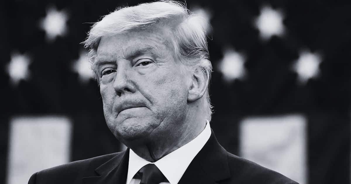 Boatos sobre morte de Donald Trump tomam redes sociais, mas Casa Branca mantém silêncio 26 Boatos sobre morte de Donald Trump tomam redes sociais, mas Casa Branca mantém silêncio